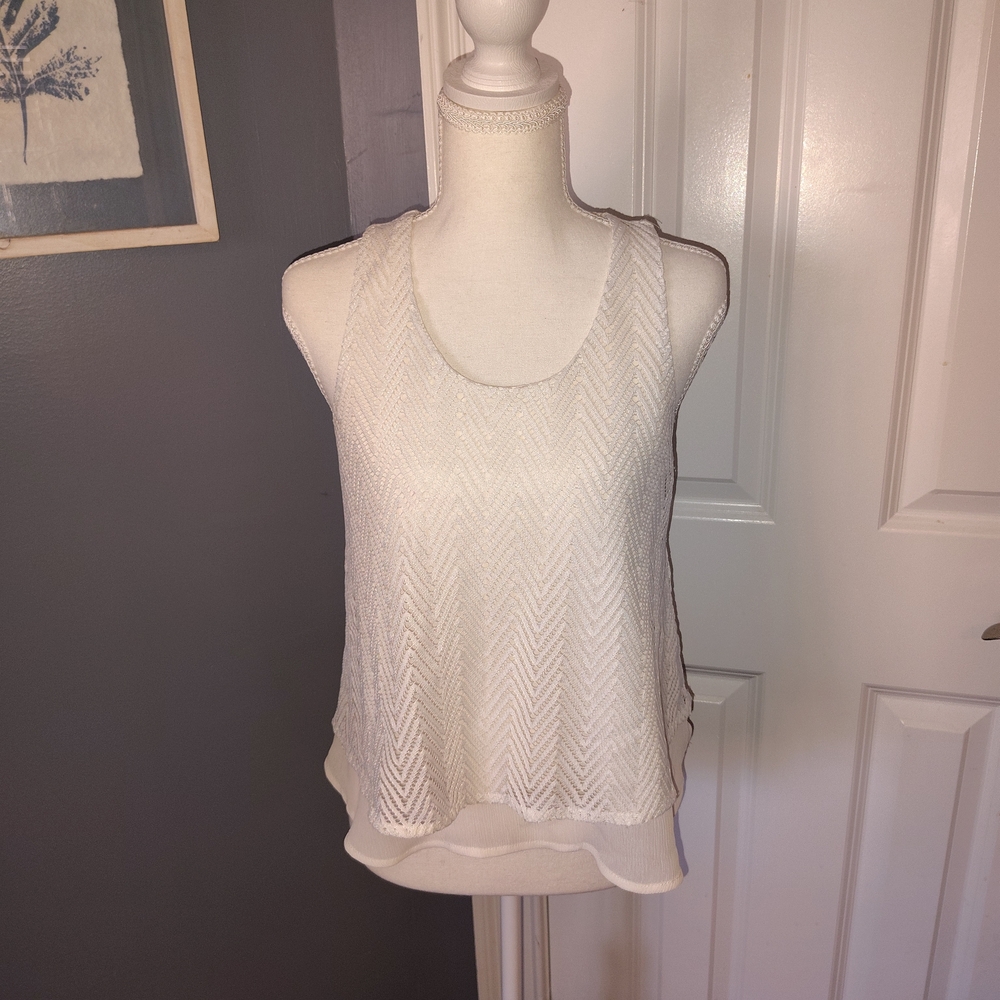 Candie's White Rank Top Size S Chevron Summer
